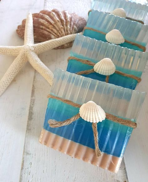 Spa Things, Ocean Soap, Beach Soap, Glycerine Soap, Diy Soap Recipe, Aesthetic Sea, Soap Display, Bath Melts, Soap Ideas