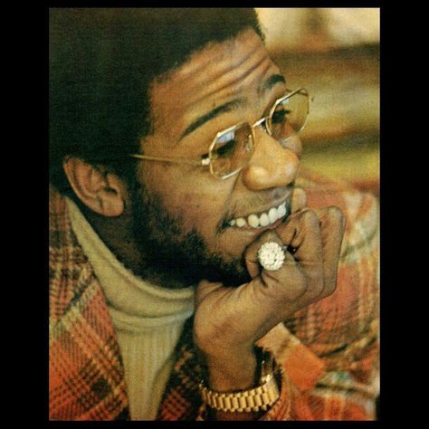 Al Green Singer, Black Singers, Blues Musicians, John Waters, Real Music, Old School Music, Soul Singers, Vintage Black Glamour, Black Knowledge