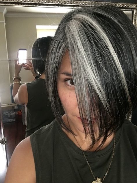 Silver Hair Highlights, Grey Hair Care, Grey Hair Transformation, Hair Transition, Gorgeous Gray Hair, Grey Hair Inspiration, Hair Mistakes, Beautiful Gray Hair, Gray Hair Growing Out