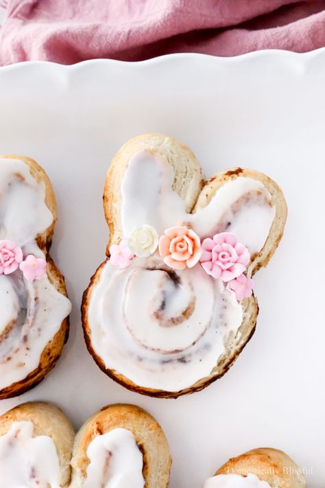 Easter Bunny Cinnamon Rolls - Domestically Blissful Cinnamon Roll Bunnies, Bunny Cinnamon Rolls, Domestically Blissful, Dessert Recipes Quick, French Vanilla Creamer, Vegetarian Recipes Dessert, Crafty Morning, Icing Flowers, Quick Appetizers