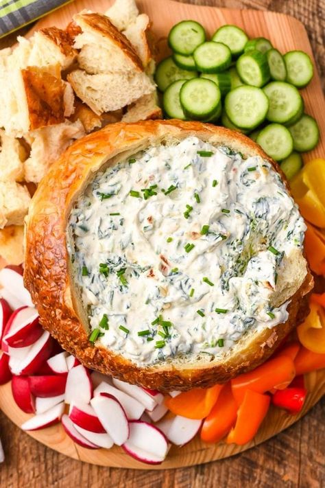 This classic spinach dip recipe is my favorite party appetizer. I love to serve it in a bread bowl for an easy but impressive dish. #spinachdip #appetizer Kors Spinach Dip, Knorr Vegetable Dip, Knorr Spinach Dip Recipe, Classic Spinach Dip Recipe, Spinach Dip Cold, Boards Party, Classic Spinach Dip, Knorr Spinach Dip, Knorr Recipes