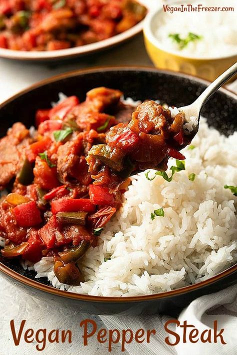 Vegan Steak over Rice is a satisfying and perfectly flavored recipe. It's full of delicious tender ingredients and is super easy to make. Vegan Pepper Steak for dinner! #veganrecipes @Healthyrecipes #veganmaindish #plantbasedmaindish Steak Over Rice, Steak And Rice, Vegan Steak, Easy Vegan Dinner, Pepper Steak, Vegan Main Dishes, Savory Vegan, Steak Recipe, Vegan Comfort Food