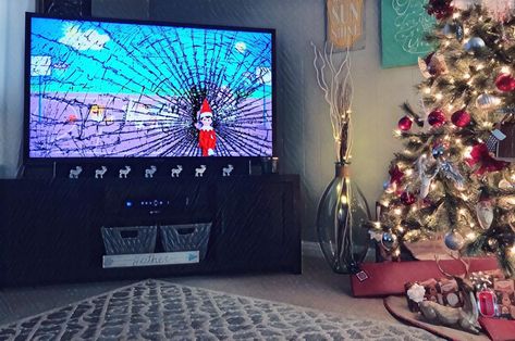 If you have a smart tv go on YouTube look for "Elf on the shelf broke screen/ Peppa Pig let it play & trick the kid lol   https://youtu.be/bfiJe7D8gZU Elf On Shelf Broken Tv, Elf On The Shelf Tv Ideas, Elf Broken Tv, Elf On The Shelf Broken Tv, Elf On The Shelf Easy, Elf Is Back Ideas, Elf 2024, Thanksgiving Napkin Folds, Easy Thanksgiving Table Decor