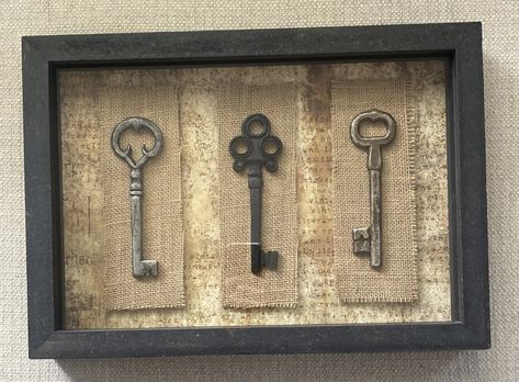 Displaying Skeleton Keys, Skeleton Key Art, Skeleton Key Crafts, Dark House Aesthetic, Shadow Box Wall Art, Old Window Projects, Shadow Box Wall, Key Crafts, Window Projects