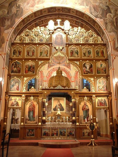 Byzantine Catholic, Traditional Catholicism, Catholic Altar, Church Interior Design, Houses Of The Holy, Church Furniture, Greek Orthodox Church, Church Pictures, Beautiful Churches