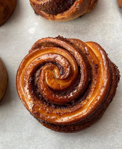 Chocolate orange brioche @way_bakery #bakery #baker #bakerlife #food #foodporn #foodphotography #foodstagram #foodblogger #foodie #foodlover #pastry #pastrychef #pastryart Bakery Asthetic Picture, Bread Bakery Aesthetic, Bakery Photography Ideas, Food Aesthetically, Bakery Video, Orange Pastry, Aesthetic Pastry, Pastries Aesthetic, Bakery Marketing