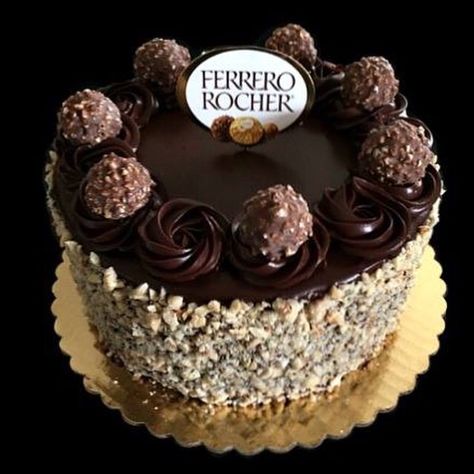 Rocher Cake, Ferrero Rocher Cake, Cake Receipe, Chocolate Cake Designs, Artistic Ideas, Chocolate Lava Cake, Salty Cake, Easy Cake Decorating, Cake Decorating Designs