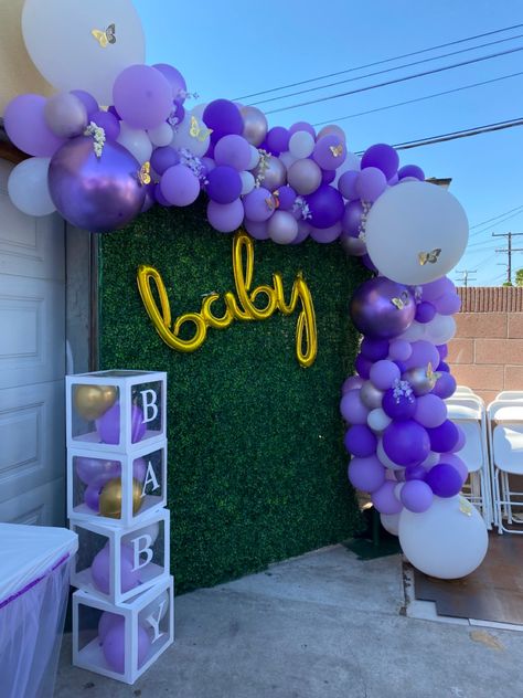 Purple And Yellow Gender Reveal, Purple And Gold Gender Reveal, Baby Shower Ideas Purple Theme, Purple And Yellow Baby Shower Ideas, Purple Theme Baby Shower Ideas, Purple And Gold Butterfly Theme, Purple Butterfly Theme Baby Shower Ideas, Gender Reveal Purple And Green, Purple And Gold Baby Shower Ideas