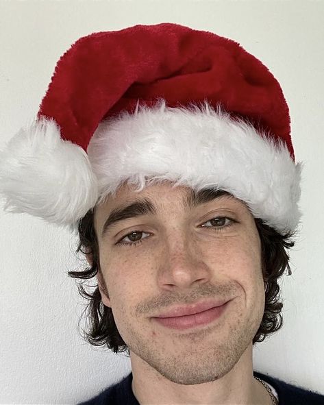 Elijah hewson eli hewson eli inhaler Elijah hewson inhaler inhaler dublin dublin inhaler Ryan McMahon robert keating Bobby skeetz josh jenkinson rob inhaler bob inhaler Bobby inhaler Elijah Hewson, Love You All, A Man, Merry Christmas, Love You, Christmas, Red, White