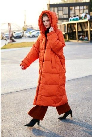 Orange Puffer Jacket, Puffer Outfit, Long Winter Coats Women, Long Down Coat, Puffer Parka, Long Puffer Coat, Puffy Coat, Long Puffer, Down Puffer Coat