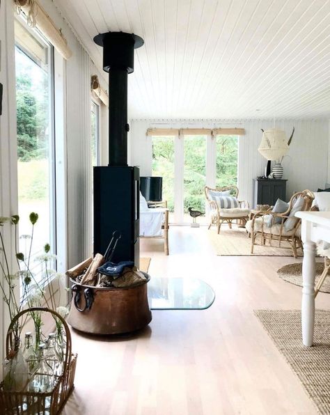 Danish Summer House, Scandinavian Summer House, Nordic Cottage, Danish Summer, Woodburning Stove, Scandinavian Cottage, My Scandinavian Home, Summer Houses, Dining Room Light Fixtures