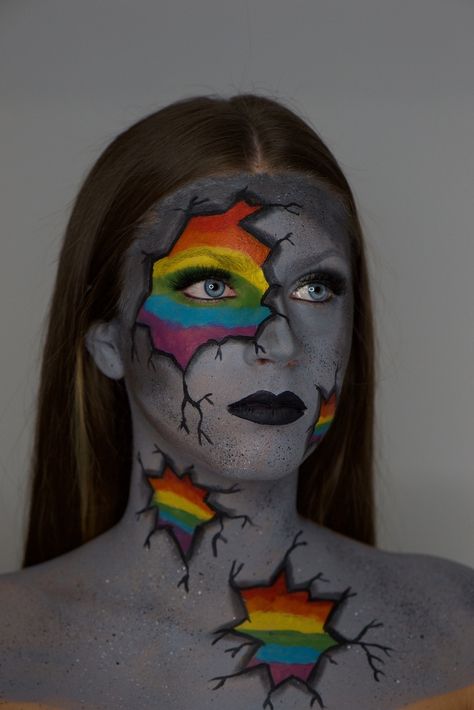 Pride Body Art, Mascara Design Ideas, Pride Face Paint, Lgbtq Makeup, Makeup Pride, Makeup Karakter, Creepy Halloween Makeup, Movie Makeup, Pride Makeup