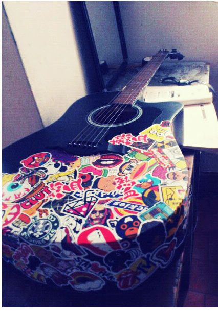 guitar stickers Acoustic Guitar Aesthetic Stickers, Guitar Covered In Stickers, Guitar Paintings, Custom Acoustic Guitars, Beautiful Instruments, Acoustic Guitar Music, Diy Guitar, Guitar Stickers, Guitar Ideas