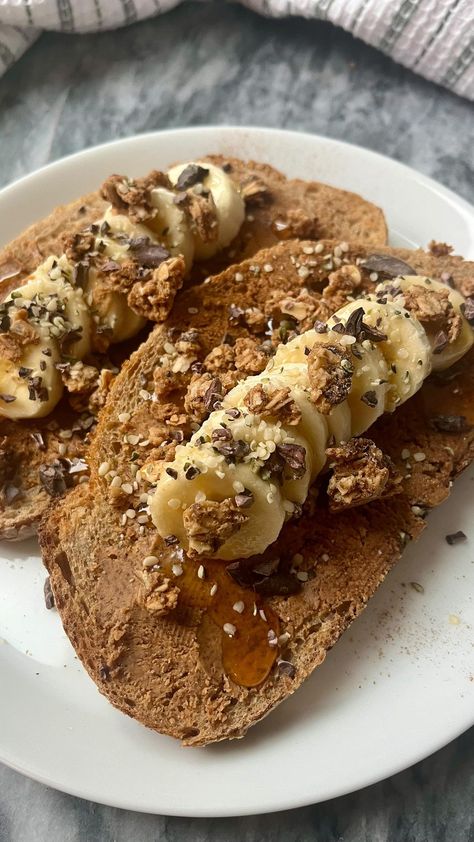 Almond butter + banana toast🫶 A classic combo that I’ll never get sick of 🤤 #whatsonmyplate: toasted sourdough topped with almond… | Instagram Almond Butter Banana Toast, Almond Butter Toast, Maple Almond Butter, Butter Toast, Banana Toast, Butter Cinnamon, Banana Slices, Cinnamon Nuts, Christmas Recipe