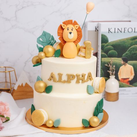 Lion First Birthday Cake, First Birthday Safari Theme, Birthday Safari Theme, Lion First Birthday, First Birthday Safari, Cake 2 Tier, Fondant Leaves, Lion Cake, Fondant Cakes Birthday