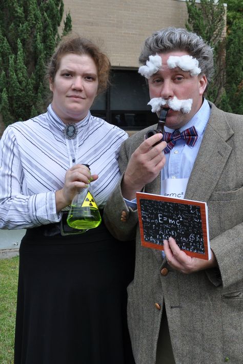 Marie Curie and Albert Einstein, aka Saundra Pinkham and Keith Lyon, won first prize in the faculty/staff costume contest in the famous pairs category. Einstein Costume, Marie Curie Costume, Albert Einstein Costume, Engineer Costume, Pair Costumes, Party City Costumes, Clever Costumes, Halloween Costumes 2014, Halloween Science