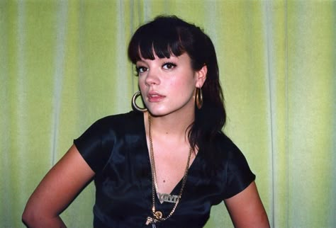 Lily Allen, Amy Winehouse, Last Fm, Fav Celebs, Latest Music, Film Stills, Star Girl, Girly Fashion, Pop Star