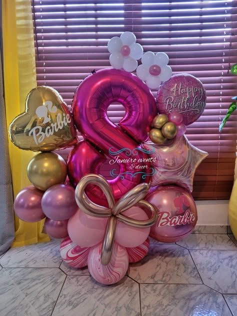 Barbie Balloon Centerpieces Ideas, Barbie Balloon Bouquet, Barbie Balloon Decorations, Barbie Balloons, Diy Graduation Party Decor, Barbie Party Decorations, Kylie Birthday, Barbie Birthday Cake, Barbie Theme Party