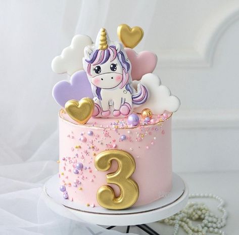 Unicorn Cake 3rd Birthday, Tort Unicorn, Unicorn Cake Design, Unicorn Birthday Party Cake, Baby First Birthday Cake, Little Pony Cake, Princess Birthday Cake, Unicorn Birthday Cake