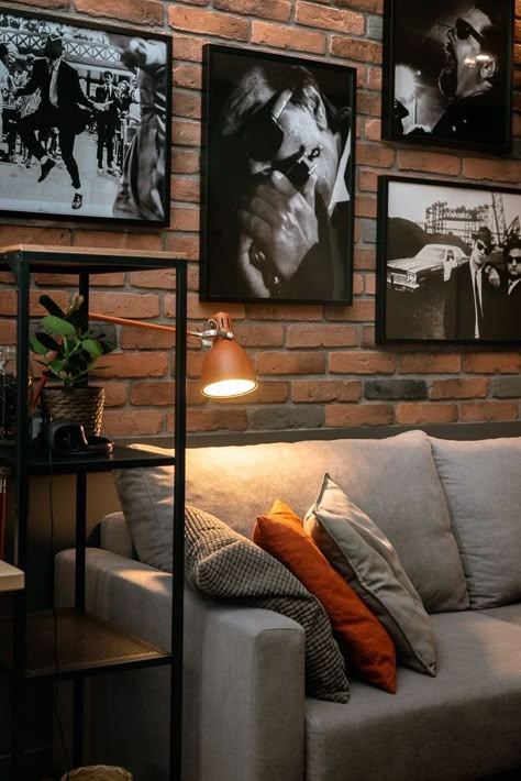 Rock Living Room, Small Industrial Living Room, Interior Brick Wall, Sala Industrial, Rock Interior, Brick Living Room, Brick Interior, Industrial Home Design, Industrial Livingroom