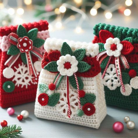 Crochet Bag Christmas, Crochet Ornament Patterns, Christmas Crochet Patterns Free, Cute Santa Claus, Crochet Christmas Gifts, Crochet Santa, Crochet Xmas, Crochet Cute, Crochet Bag Pattern Free