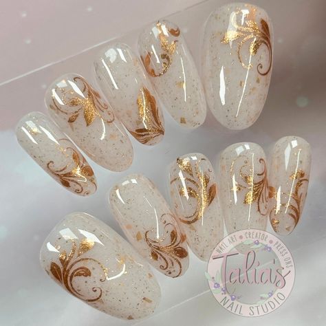 Golden hour, but make it nails! 🌟✨ These gold swirl designs add a touch of luxury and elegance to your look. Perfect for any occasion where you want to shine. 💛 #GoldNails #SwirlDesign #LuxuryNailArt Want to learn how to create your own bespoke nails? Join my online workshops and unleash your creativity! I use a wide range of products, all available at DK Beauty! Use code TALIA to enjoy 10% off your online and in-store purchases. Thanks for the continued support, @dkbeautysystems! 🫶🏻 I u... Golden Hour Nails, It Nails, Nail Studio, Nail Inspiration, Swirl Design, Gold Nails, Golden Hour, Nails Inspiration, Nail Art Designs