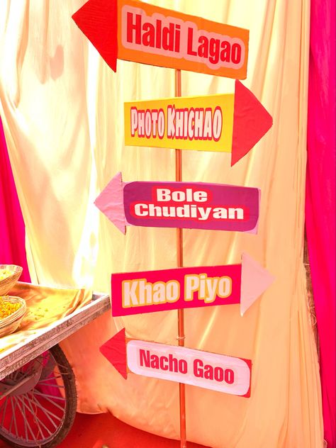 Barat Props Ideas, Haldi Props Ideas Diy, Haldi Selfie Booth, Haldi Theme Ideas, Haldi Props Ideas, Dholki Props, Haldi Theme Decoration, Haldi Entry Ideas, Wedding Signboard