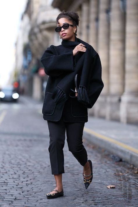 How Toteme’s Scarf Coat Became the Most Viral Winter Jacket - WSJ Toteme Scarf Jacket, Toteme Jacket, Toteme Scarf, Scarf Coat, Test Image, Scarf Jacket, Swedish Brands, Social Media Video, New York Street