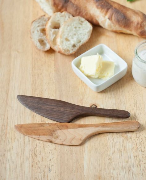 Wooden Spreader Serving Utensil Holiday Gift Kitchen Wear - Etsy New Zealand Wooden Butter Knife, Bandsaw Projects, Small Wooden Spoons, Kitchen Wear, Juniper Wood, Wood Trivets, Wooden Knife, Wood Utensils, Wooden Kitchen Utensils