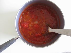 Serves Two: Quick and Easy Small Batch Chunky Marinara Small Batch Marinara Sauce, Cooking Blog Design, Quick Marinara Sauce, Easy Marinara Sauce, Batch Recipes, Marinara Sauce Recipe, California Pizza Kitchen, Woo Hoo, Cooking For One