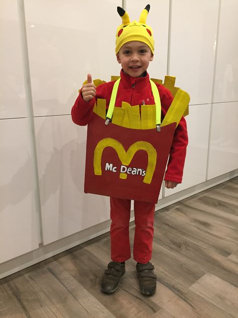 Homemade costume Mc Donalds Fries (Mc Dean) Mc Donalds Fries, Mcdonalds Outfit, Fries Costume, Ronald Mcdonald Costume, Fancy Dress Costumes Kids, Halloween Food Crafts, Carnaval Outfit, Modern Filipiniana Dress, Filipiniana Dress