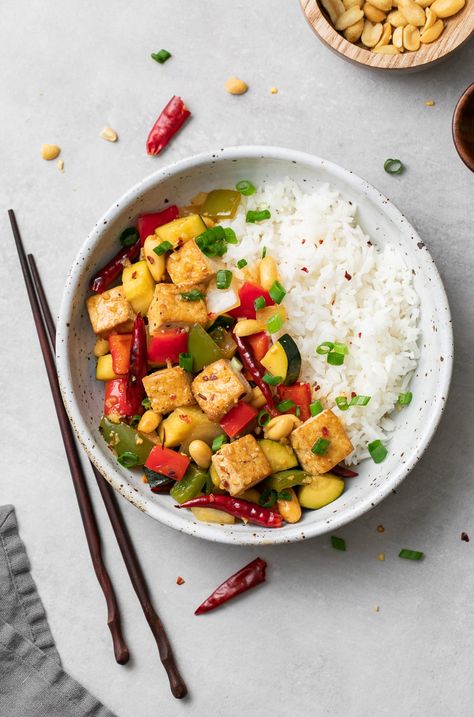 Healthy, vegan Kung Pao Tofu recipe with crunchy veggies in a succulent sauce of salty, sweet, sour, and spicy flavors is a must try! Vegan & gluten-free recipe. #veganrecipes #plantbased #healthyrecipes Vegan Kung Pao, Whole Foods Recipe, Kung Pao Tofu, Tofu Recipes Healthy, Crunchy Veggies, Easy Delicious Dinners, Tofu Recipe, Tofu Dishes, Vegan Main Dishes