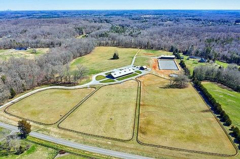 Horse Feed Room, Feed Room, Barn Hacks, Stable Ideas, Classic Equine, Farm Layout, Horse Stable, Equestrian Estate, Ranch Farm