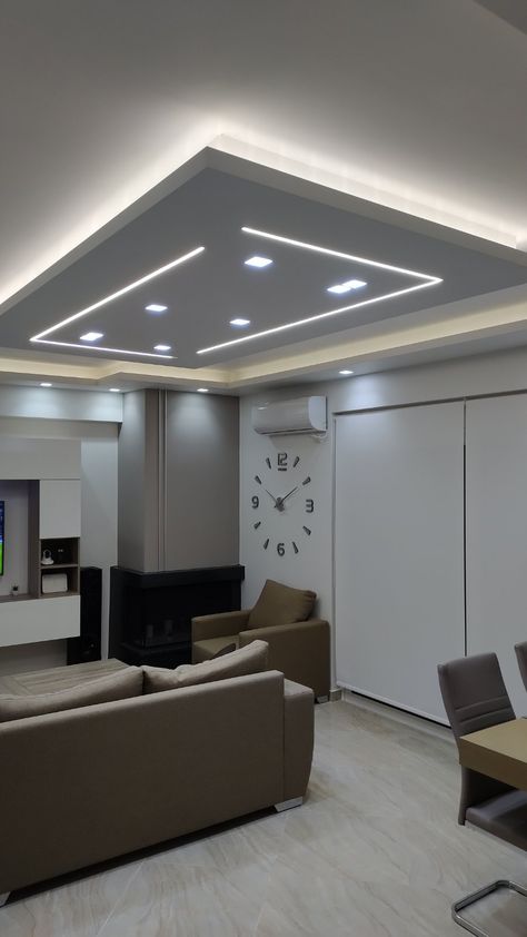 Μοντέρνα ψευδοροφη Gypsum Ceiling Design, Simple Ceiling Design, Down Ceiling Design, Pvc Ceiling Design, Pop False Ceiling Design, Design Ceiling, Latest Living Room Designs, Pop Ceiling Design, Ceiling Design Living Room