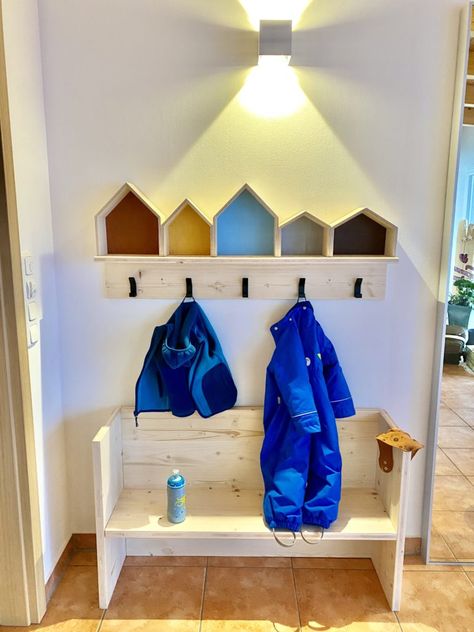 Kids Mudroom, Bedroom No Headboard, Montessori Toddler Rooms, Bench With Cubbies, Cubbies Mudroom, Mudroom Bench Ideas, Mudroom Bench Seat, Kids Room Interior Design, Bench Ideas