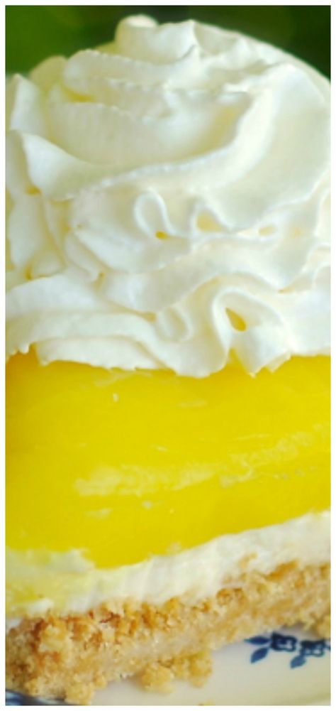 Fridge Desserts, Pie Filling Desserts, Christmas Pies, No Bake Lemon Pie, Lemon Lush Dessert, Lush Desserts, Easy Lemon Cheesecake, Dessert Lasagna, Lush Cake