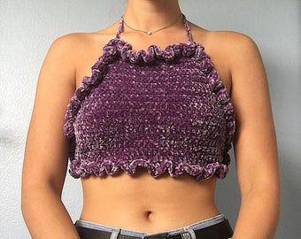 purple velvet crochet halter top; crochet halter top; velvet top Crochet Velvet Top, Tops Tejidos A Crochet, Unique Crochet Patterns, Halter Top Crochet, Crochet Shorts Pattern, Diy Crochet Top, Velvet Crochet, Vintage Crochet Dresses, Crochet Beach Wear