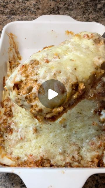 Rotel Burrito Recipe, Rotel Burritos, Baked Burritos, Rotel Recipes, Burritos Recipe, How To Cook Beef, Whats For Lunch, Family Dinner Recipes, Easy Casserole Recipes