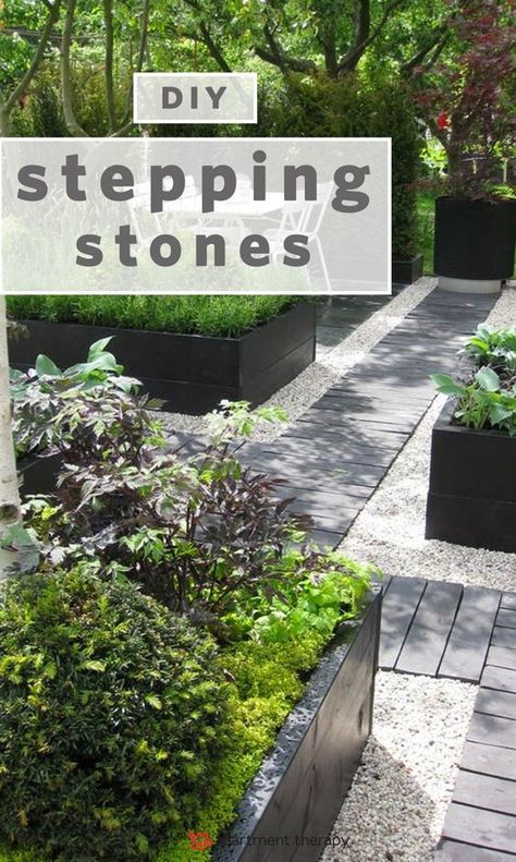 7 Different Ways to Design a Simple DIY Garden Walkway | from patios to stepping stones, we have tips and ideas on how to lay stones and create a garden path one step at a time. Diy Garden Walkway, Simple Garden Ideas, Simple Garden Designs, Garden Ideas Uk, Backyard Garden Diy, Diy Backyard Patio, Garden Patio Decor, Simple Garden, Cheap Patio