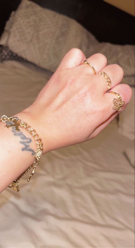 Gold James Avery Rings, James Avery Gold Rings, Gold James Avery, James Avery Charm Bracelet, James Avery Rings, Girly Bracelets, James Avery Charms, Hand Rings, Personal Closet