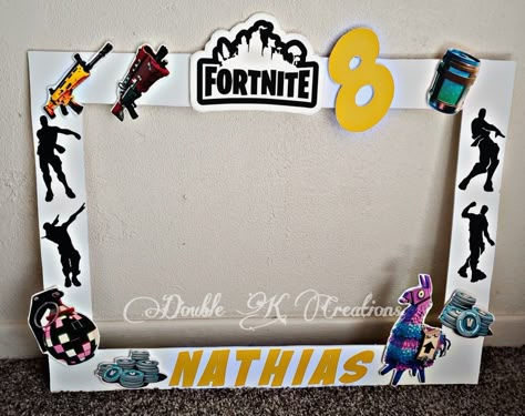 Fortnite Party Photo Frame Prop Fortnite Birthday Party Decorations Diy, Fortnite Photo Booth, Fortnite Centerpieces Ideas, Diy Fortnite Party Ideas, Fortnite Birthday Party Ideas Diy, Fortnite Party Ideas, Xbox Birthday Party, Fortnite Birthday Party Ideas, Party Photo Frame