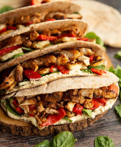 Peri Peri Sandwich, Nandos Chicken Recipe, Chicken Pita Recipes, Nandos Chicken, Pita Pocket Recipes, Grilled Fish Tacos, Homemade Pita, Homemade Pita Bread, Peri Chicken