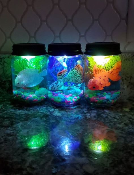 Blog Post Template - Mason Jar Aquarium Mason Jar Aquarium, Jar Aquarium, Milkhouse Candles, Plants Aquarium, Blog Post Template, Plastic Fish, Mini Aquarium, Aquarium Gravel, Blue Food Coloring