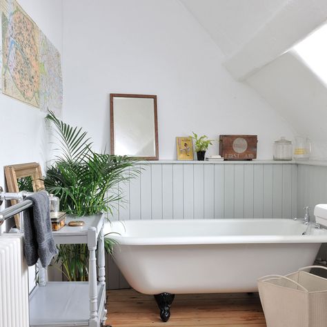 Why We Love Painted Vertical wood Paneling - Studio McGee Small Cabin Bathroom Ideas, Small Cabin Bathroom, Small Country Bathroom, Cottage Bathroom Design Ideas, Small Bathroom Organization Ideas, Bathroom French, Country Bathroom Designs, Windowless Bathroom, Best Bathroom Plants