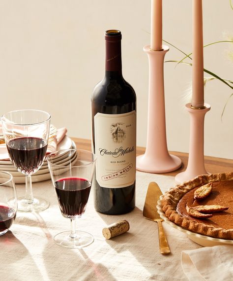 Thanksgiving Alcohol, Thanksgiving Wines, Wine Styling, Thanksgiving Wine Pairing, Wine Photoshoot, Thanksgiving Spread, Ny Food, Thanksgiving Wine, Holiday Dinner Table