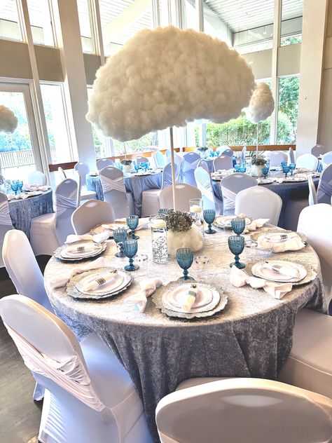 Cloud 9 theme babyshower Cloud 9 Baby Shower Theme, Cloud 9 Theme, Cloud Baby Shower Theme, Luxury Picnics, Cloud Theme, Balloon Designs, Prom Themes, Dance Themes, Moon Baby Shower