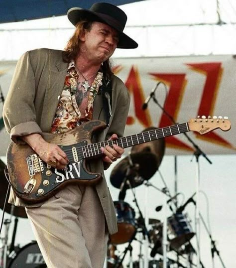 Srv Guitar, Stevie Ray Vaughan Guitar, Steve Ray Vaughan, 70s Musicians, Albert Collins, Daddy Chill, Stevie Ray Vaughn, Buddy Guy, 70s Men