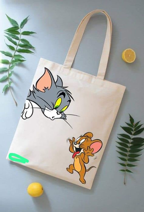 Fabric Painting On Cloth Bags, Fabric Painting Bag Ideas, Painting On Cloth Bag, Fabric Painting On Bags, Painting On Canvas Bag, Fabric Painting On Tshirts, Fabric Painting On Clothes T Shirts, Canvas Bag Design Art, Painting On Tote Bags