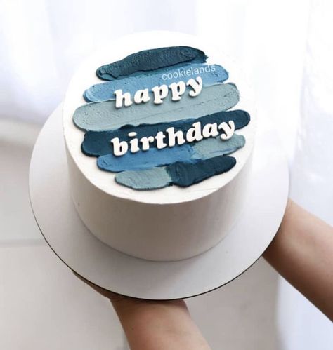 Crazy Birthday Cakes, Bday Games, Pasteles Aesthetic, Round Birthday Cakes, Crazy Birthday, Cake Design For Men, 15th Birthday Cakes, Diy Cakes, White Birthday Cakes