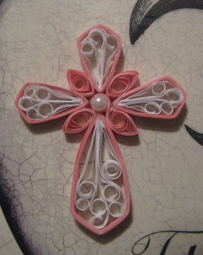 Quilling Quilled Cross, Filigree Jewellery, Paper Cross, Quilled Christmas, Quilling Letters, Paper Quilling Tutorial, Origami And Quilling, Paper Quilling Patterns, Quilled Creations